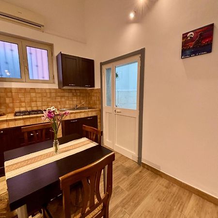 Apartament La Pergola Del Centro Brindisi Zewnętrze zdjęcie